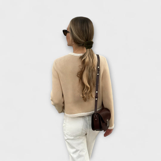 Winterfeld™ | Klassische Strickjacke mit Ziertaschen