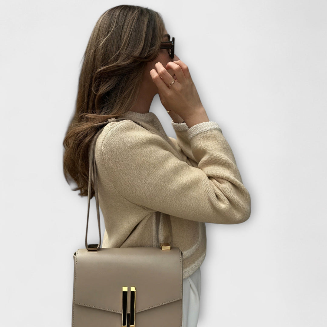 Winterfeld™ | Klassische Strickjacke mit Ziertaschen