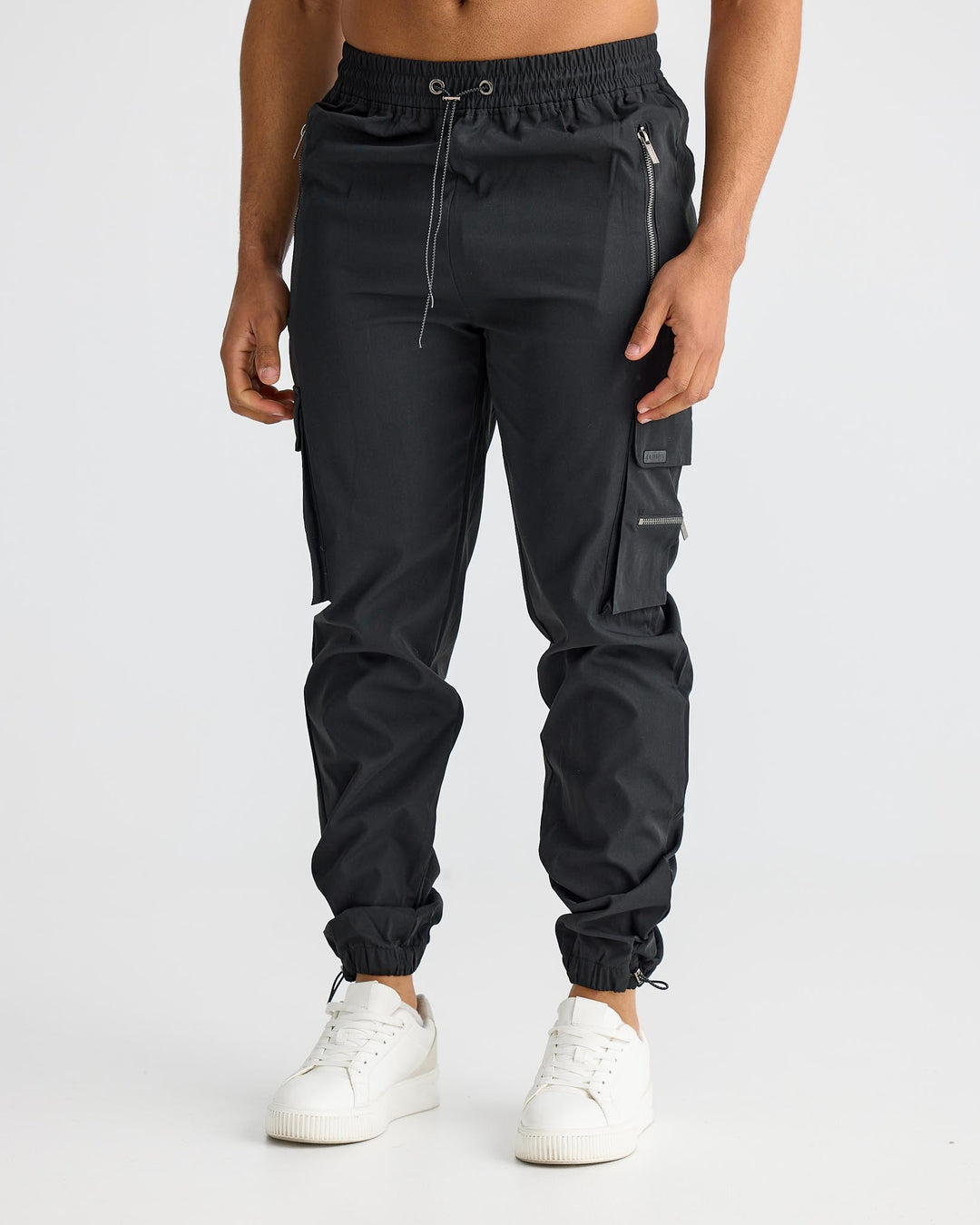 Winterfeld | Schwarze Cargo-Hose (1 kaufen, 1 GRATIS dazu)